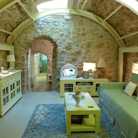 St. George Sykoussis Traditional Residence Agios Georgios Sykousis Pokój zdjęcie