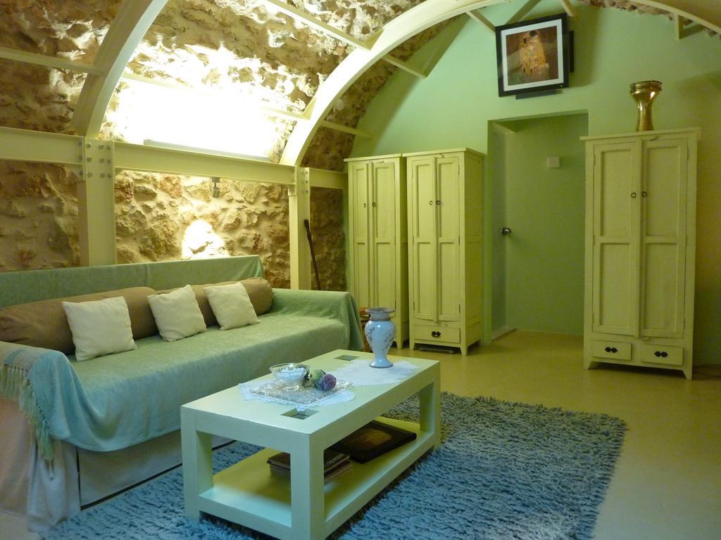 St. George Sykoussis Traditional Residence Agios Georgios Sykousis Pokój zdjęcie