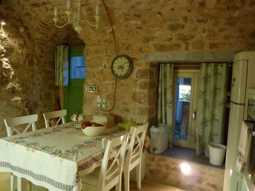 St. George Sykoussis Traditional Residence Agios Georgios Sykousis Pokój zdjęcie